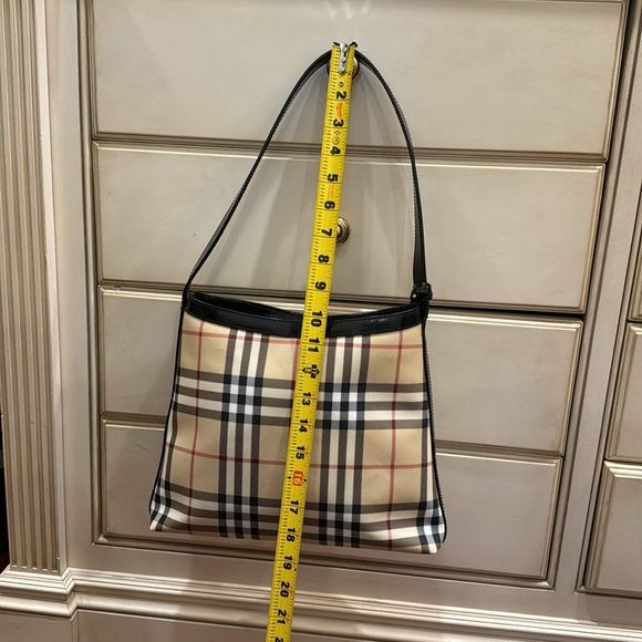 Burberry bag - Picture 6 of 6